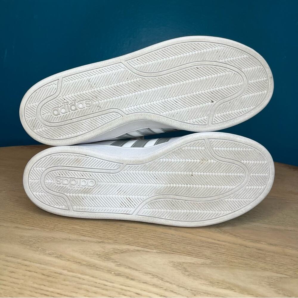 adidas Men’s Cloudfoam Grand Court White Silver Stripes Size 9 - Picture 9 of 10
